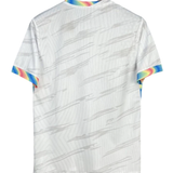 Barcelona White Chrome Kit