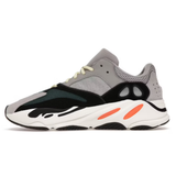 700 Trainers