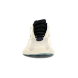 700 V3 Trainers